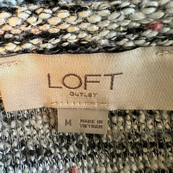 Loft Women’s tunic sweater. Black & white 3/4 length sleeve Size M - Picture 4 of 5